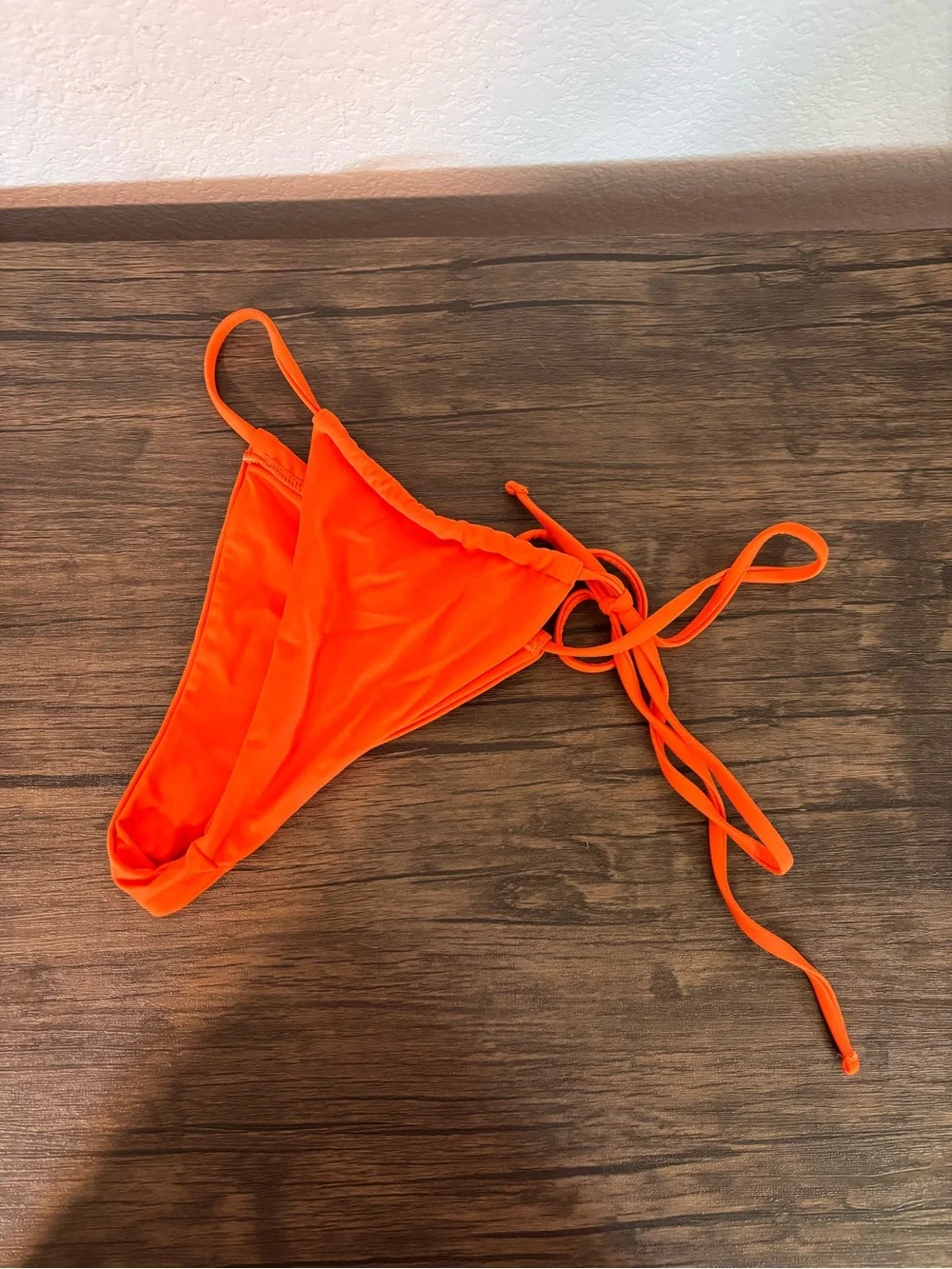 Orange micro bikini bottom size medium - Picture 2 of 2